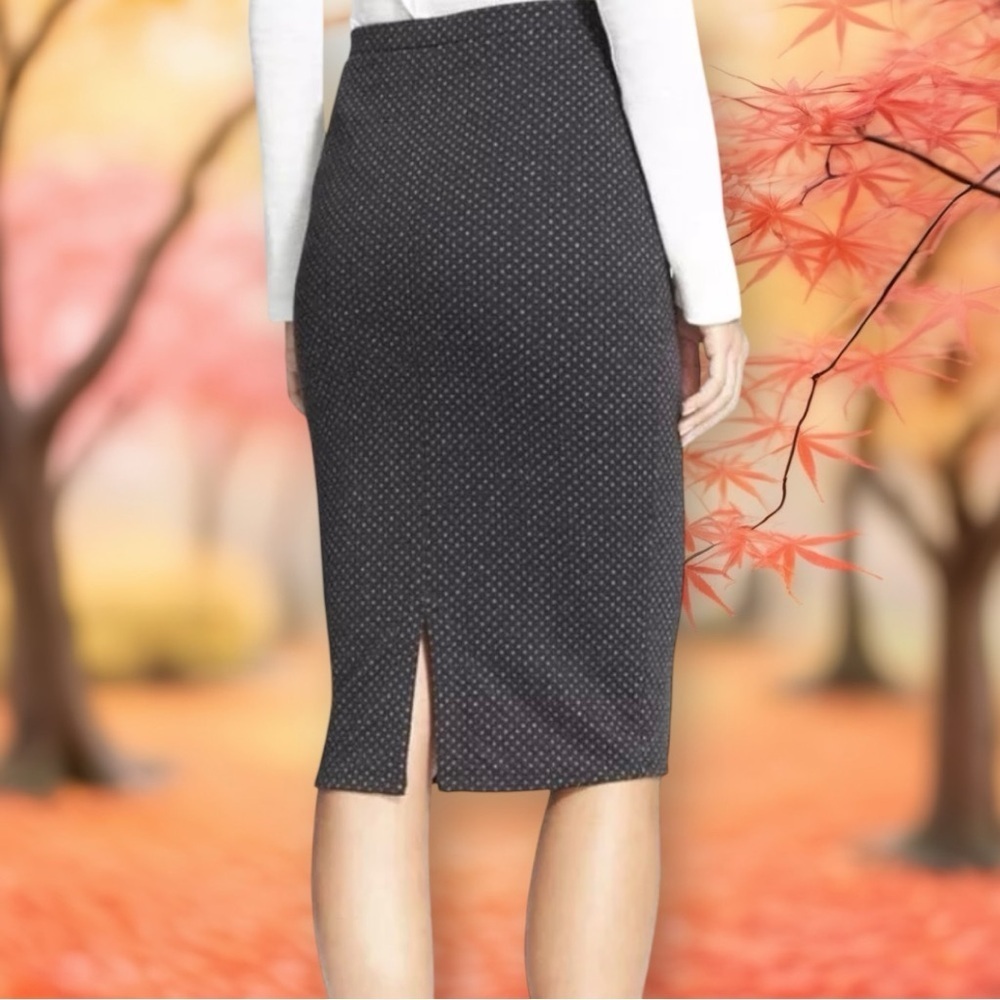 Free People ‘Ludlow’ Black & Gray Dot Knit Pencil Skirt Size Medium - Picture 3 of 15
